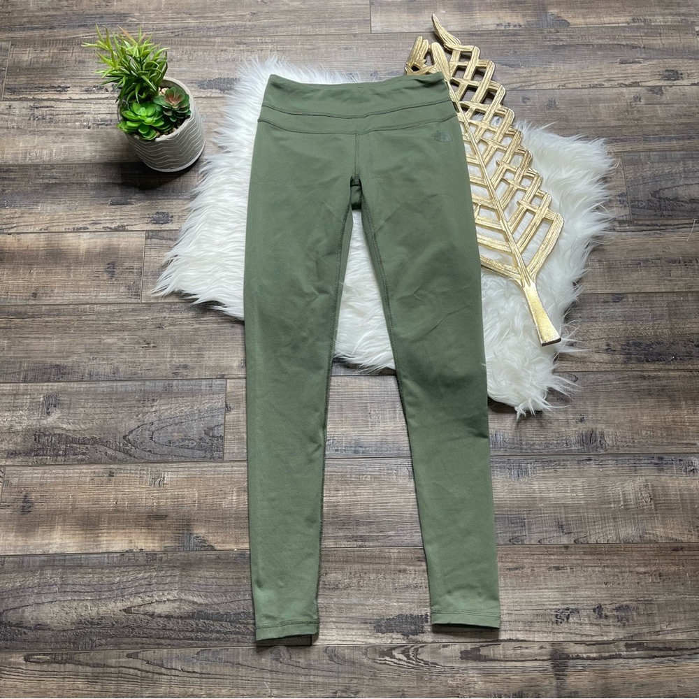 The North Face Green Mid Rise Leggings